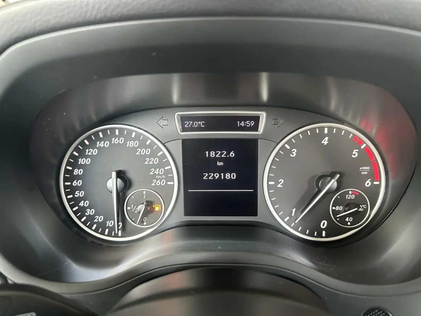 Cumpara/ Vinde online Mercedes-Benz B-Class 2014 SH, la cel mai bun pret pentru tine!
