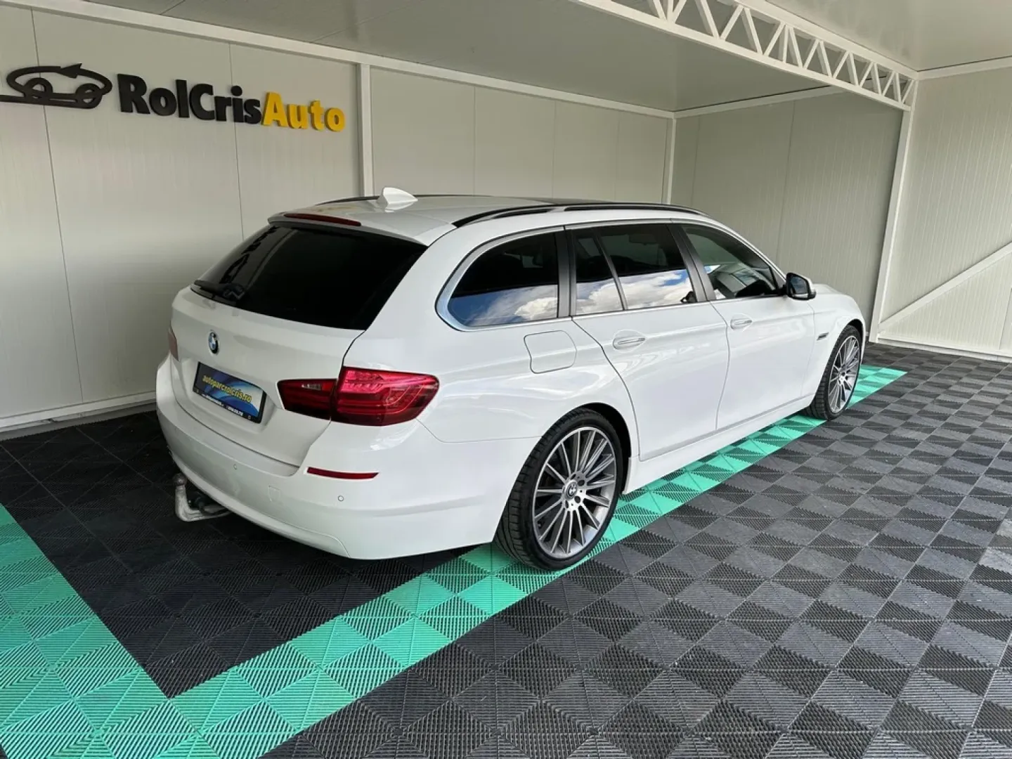 Cumpara/ Vinde online BMW 5 Series 2017 SH, la cel mai bun pret pentru tine!