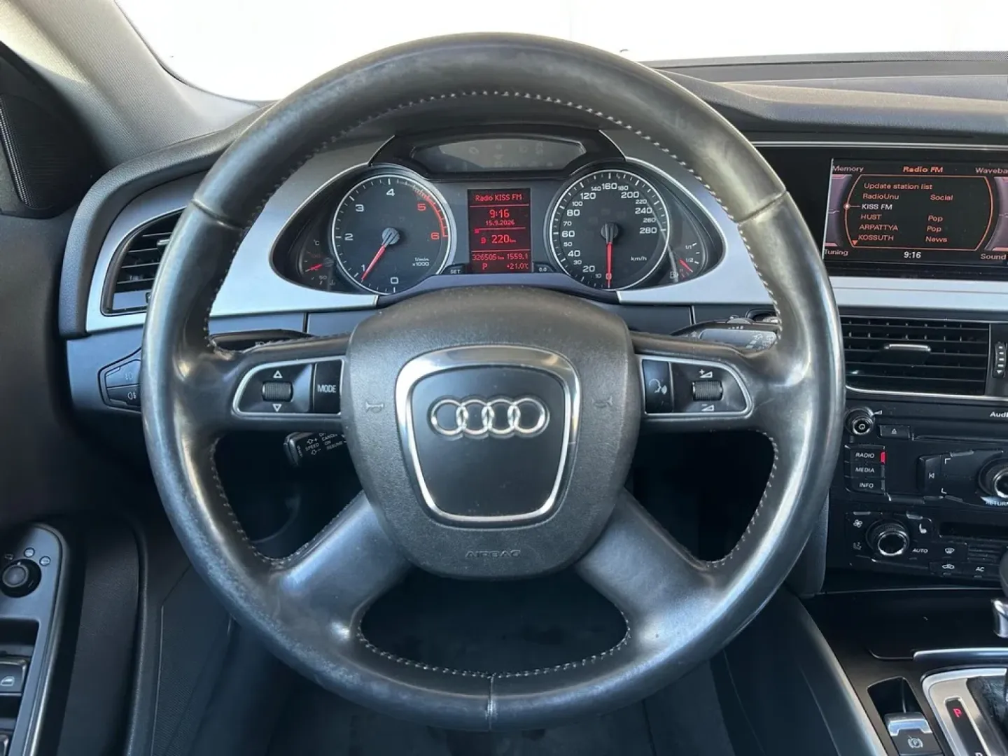 Cumpara/ Vinde online Audi A4 2010 SH, la cel mai bun pret pentru tine!
