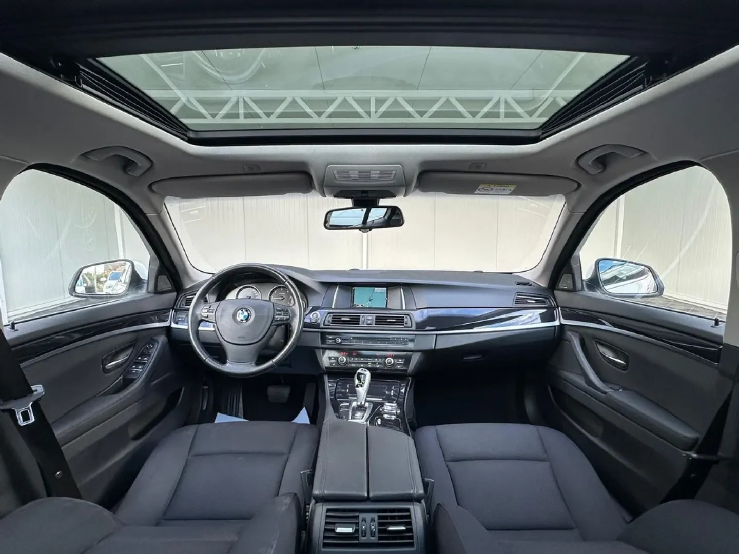 Cumpara/ Vinde online BMW 5 Series 2017 SH, la cel mai bun pret pentru tine!