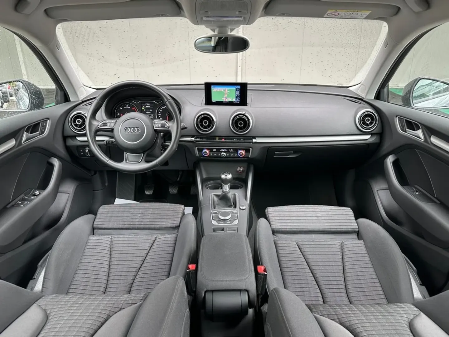 Cumpara/ Vinde online Audi A3 2015 SH, la cel mai bun pret pentru tine!