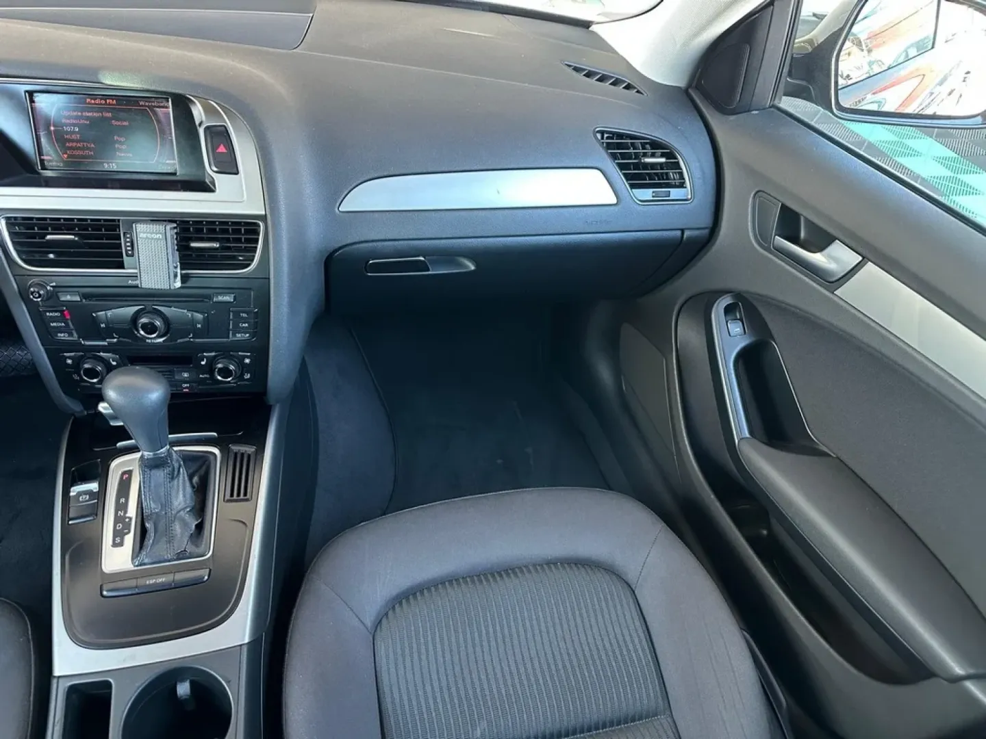 Cumpara/ Vinde online Audi A4 2010 SH, la cel mai bun pret pentru tine!