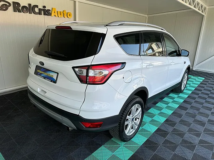 Cumpără / Vinde Ford Kuga 2017 SH, la cel mai bun pret pentru tine!