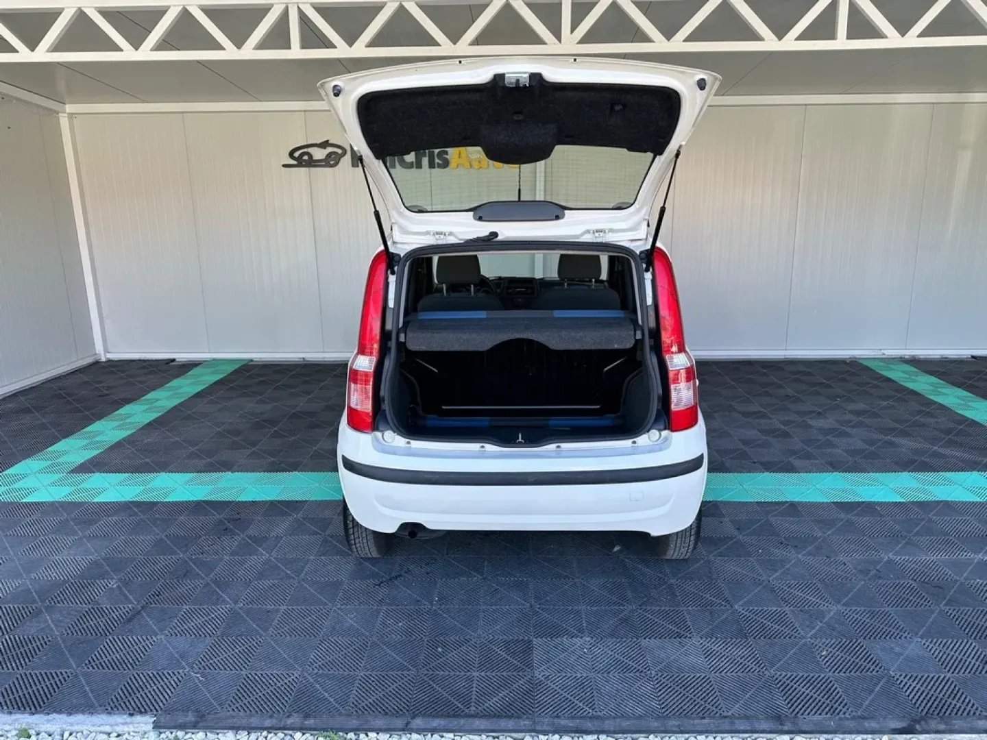 Cumpara/ Vinde online Fiat Panda 2010 SH, la cel mai bun pret pentru tine!