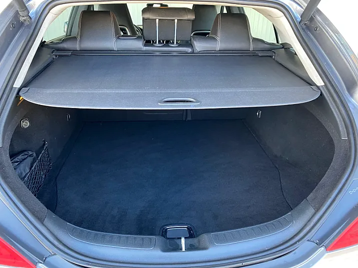 Cumpără / Vinde Mercedes-Benz CLA-Class 2015 SH, la cel mai bun pret pentru tine!