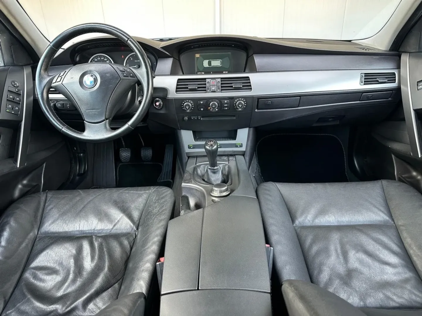 Cumpara/ Vinde online BMW 5 Series 2006 SH, la cel mai bun pret pentru tine!
