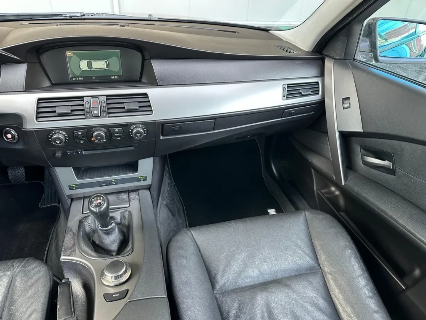 Cumpara/ Vinde online BMW 5 Series 2006 SH, la cel mai bun pret pentru tine!