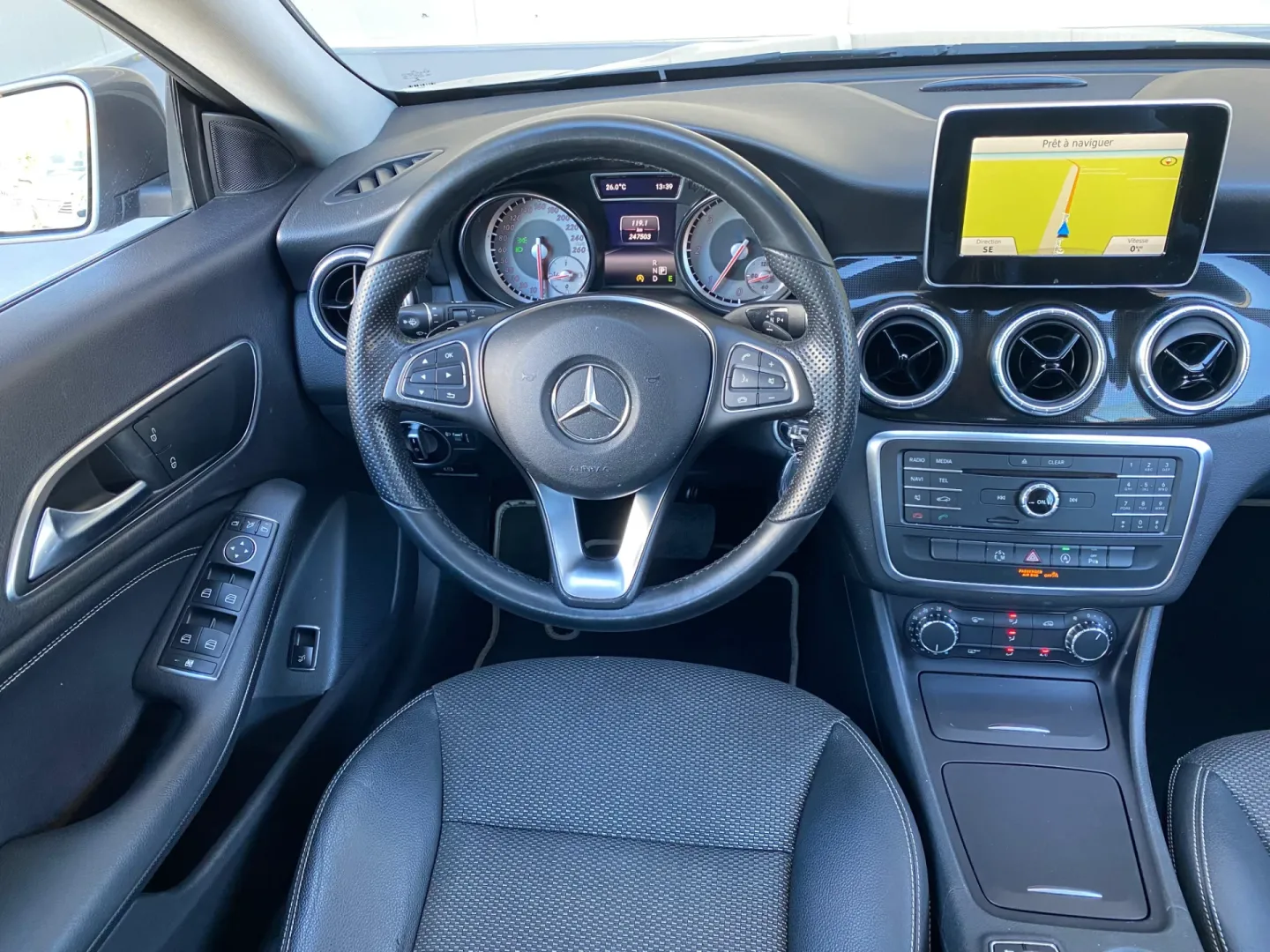 Cumpara/ Vinde online Mercedes-Benz CLA-Class 2015 SH, la cel mai bun pret pentru tine!