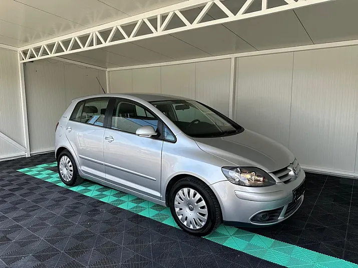Cumpără / Vinde Volkswagen Golf Plus 2008 SH, la cel mai bun pret pentru tine!