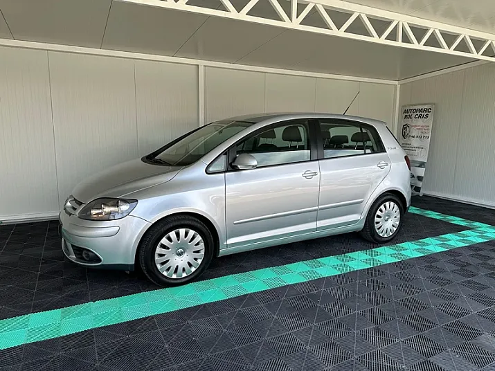 Cumpără / Vinde Volkswagen Golf Plus 2008 SH, la cel mai bun pret pentru tine!