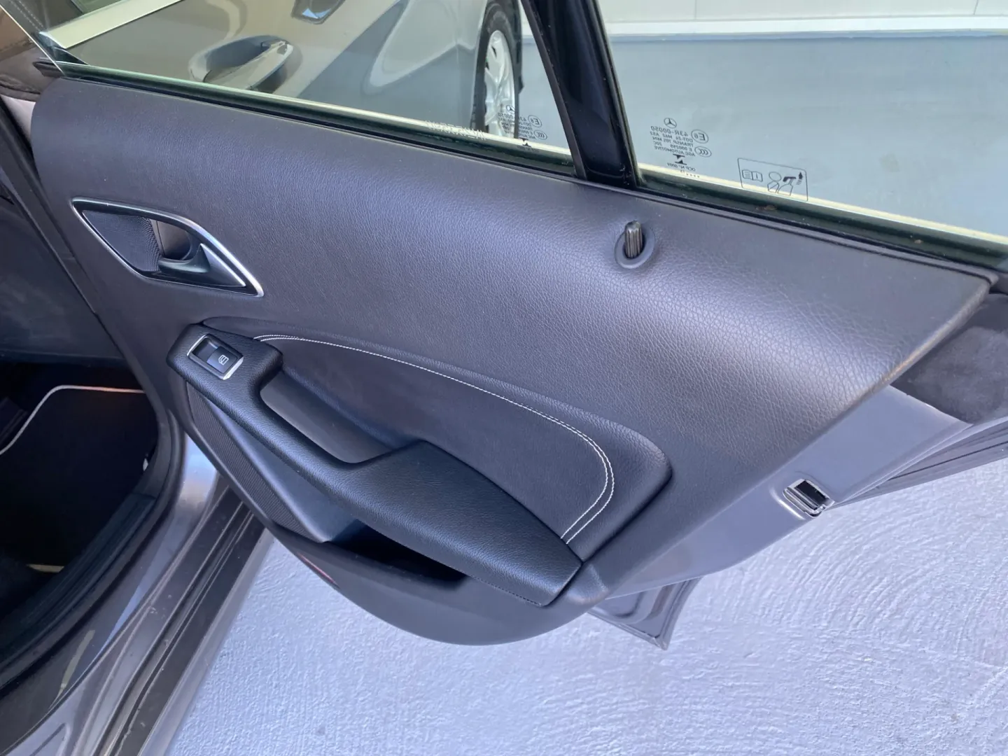 Cumpara/ Vinde online Mercedes-Benz CLA-Class 2015 SH, la cel mai bun pret pentru tine!