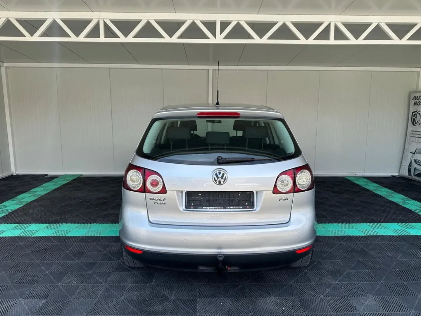 Cumpara/ Vinde online Volkswagen Golf Plus 2008 SH, la cel mai bun pret pentru tine!