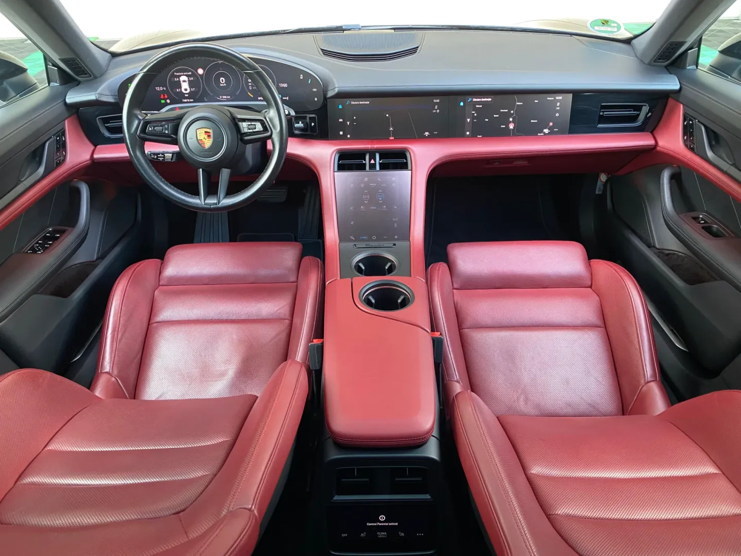 Cumpara/ Vinde online Porsche Taycan 2021 SH, la cel mai bun pret pentru tine!