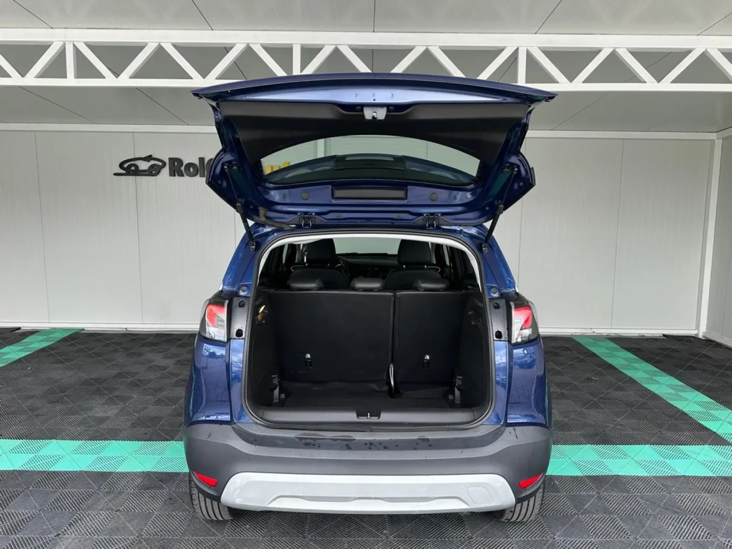 Cumpara/ Vinde online Opel Crossland X 2022 SH, la cel mai bun pret pentru tine!