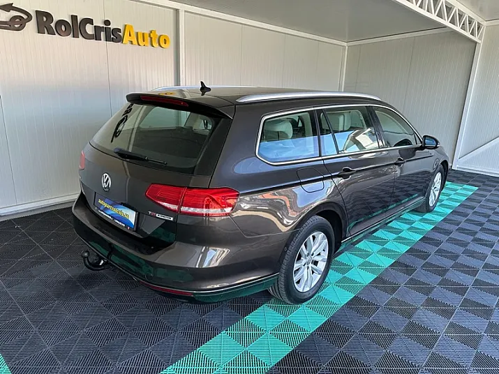 Cumpără / Vinde Volkswagen Passat 2017 SH, la cel mai bun pret pentru tine!