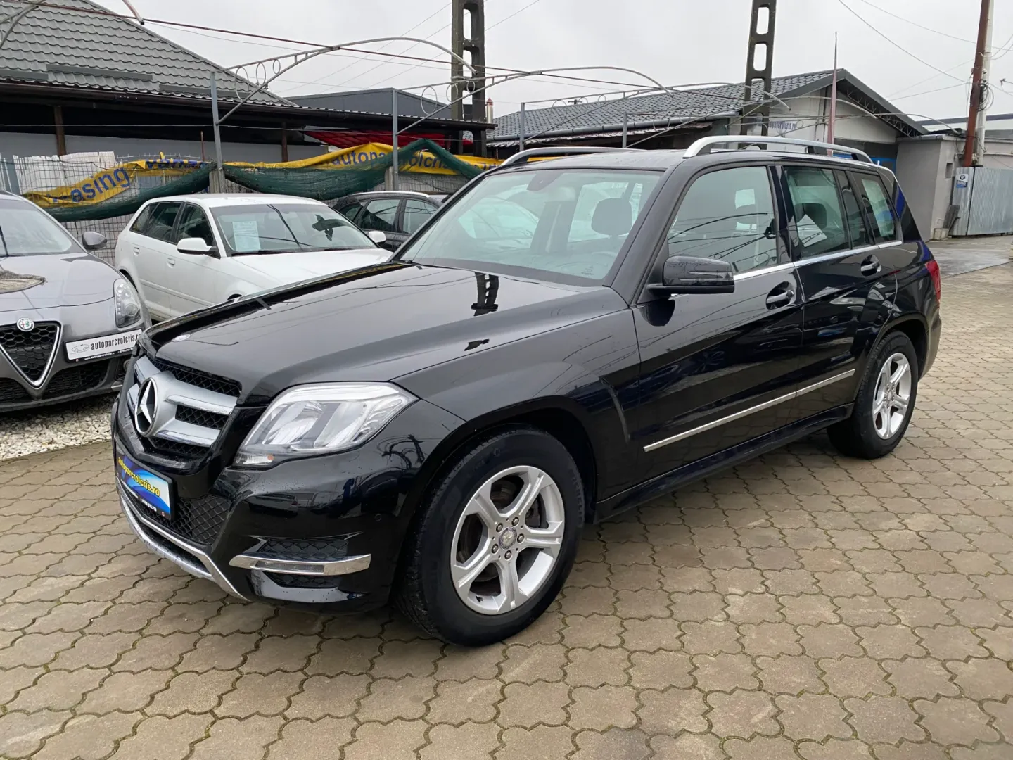 Cumpara/ Vinde online Mercedes-Benz GLK-Class 2013 SH, la cel mai bun pret pentru tine!