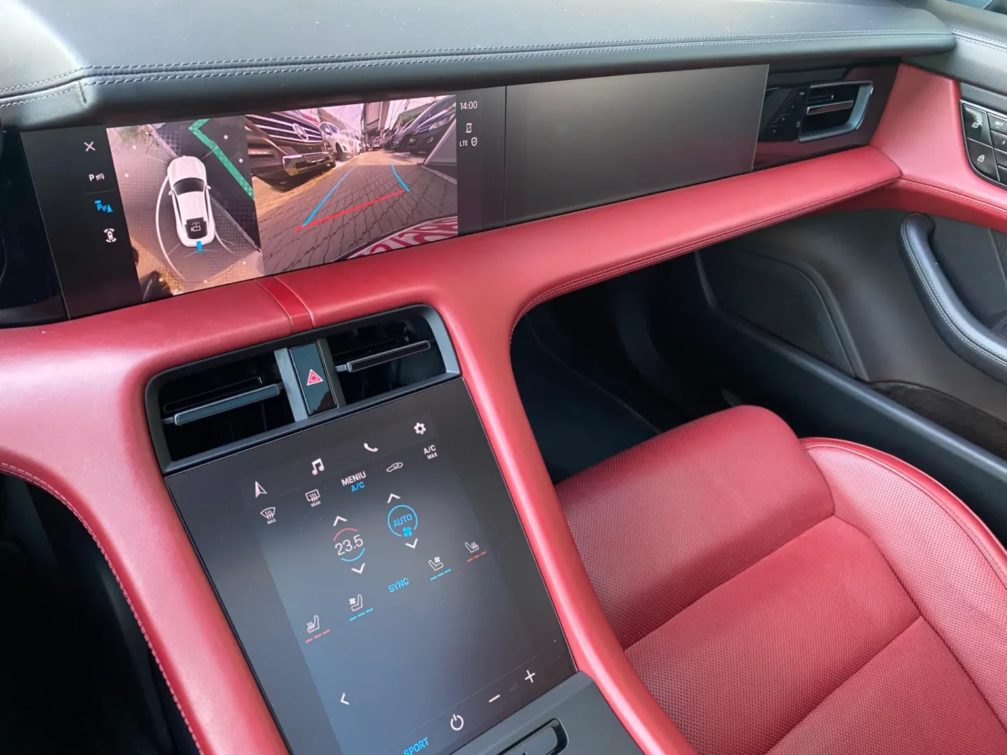 Cumpara/ Vinde online Porsche Taycan 2021 SH, la cel mai bun pret pentru tine!