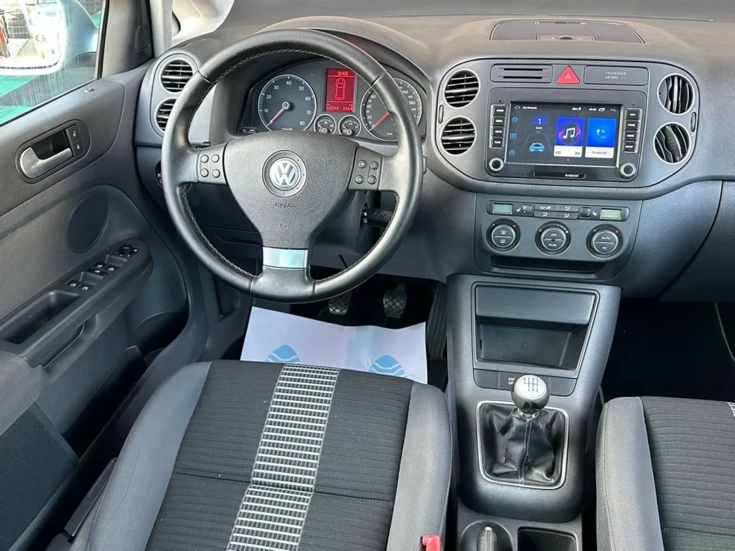Cumpara/ Vinde online Volkswagen Golf 2009 SH, la cel mai bun pret pentru tine!