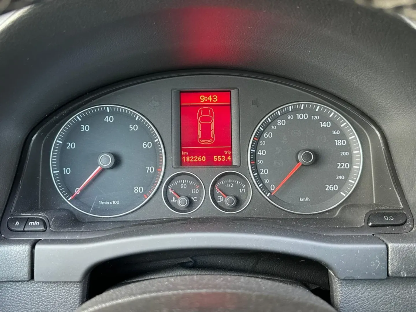 Cumpara/ Vinde online Volkswagen Golf 2009 SH, la cel mai bun pret pentru tine!
