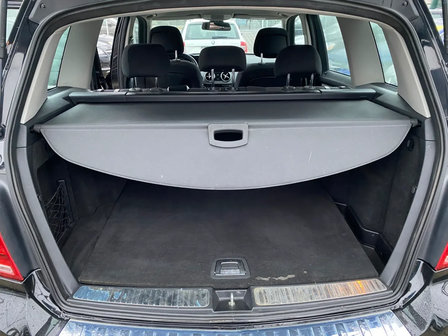 Cumpara/ Vinde online Mercedes-Benz GLK-Class 2013 SH, la cel mai bun pret pentru tine!