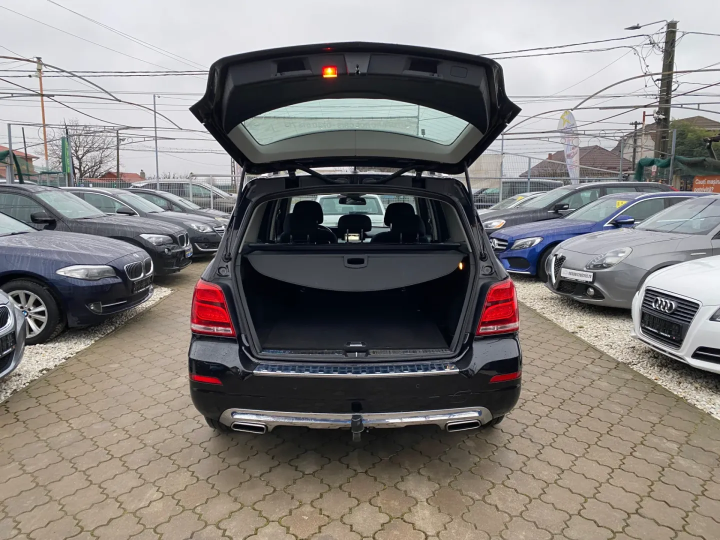 Cumpara/ Vinde online Mercedes-Benz GLK-Class 2013 SH, la cel mai bun pret pentru tine!