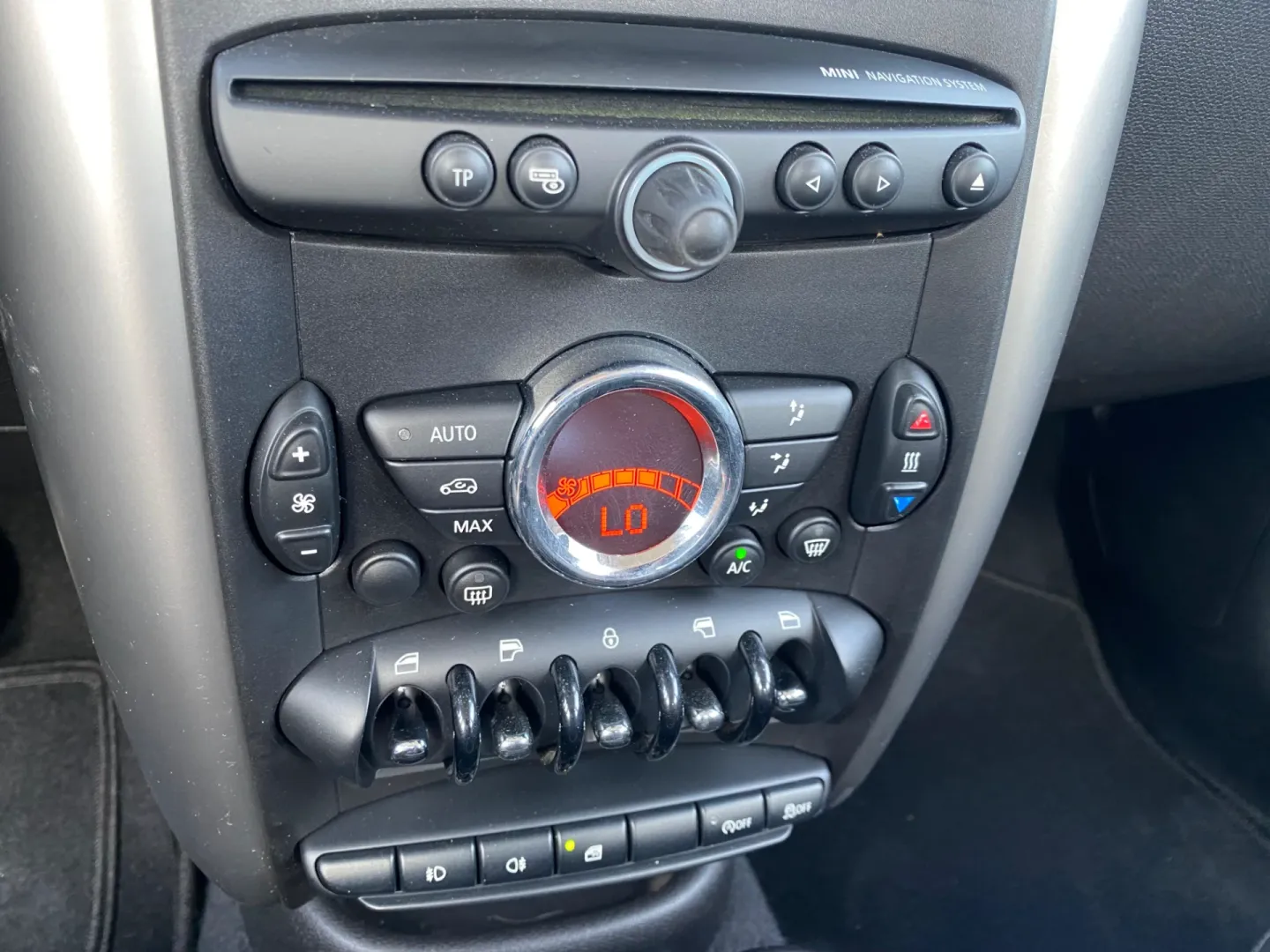 Cumpara/ Vinde online MINI Cooper 2014 SH, la cel mai bun pret pentru tine!