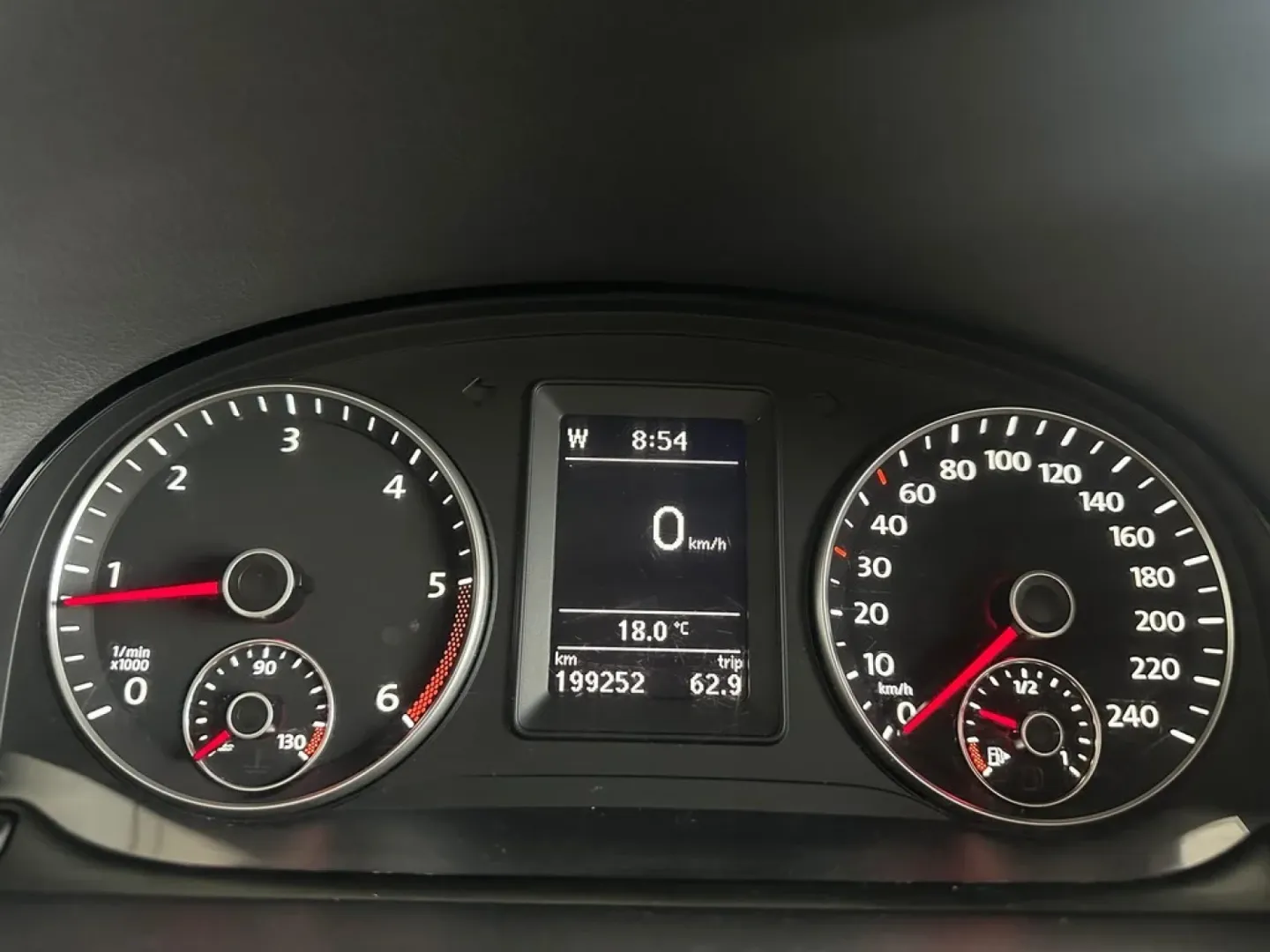 Cumpara/ Vinde online Volkswagen Touran 2012 SH, la cel mai bun pret pentru tine!