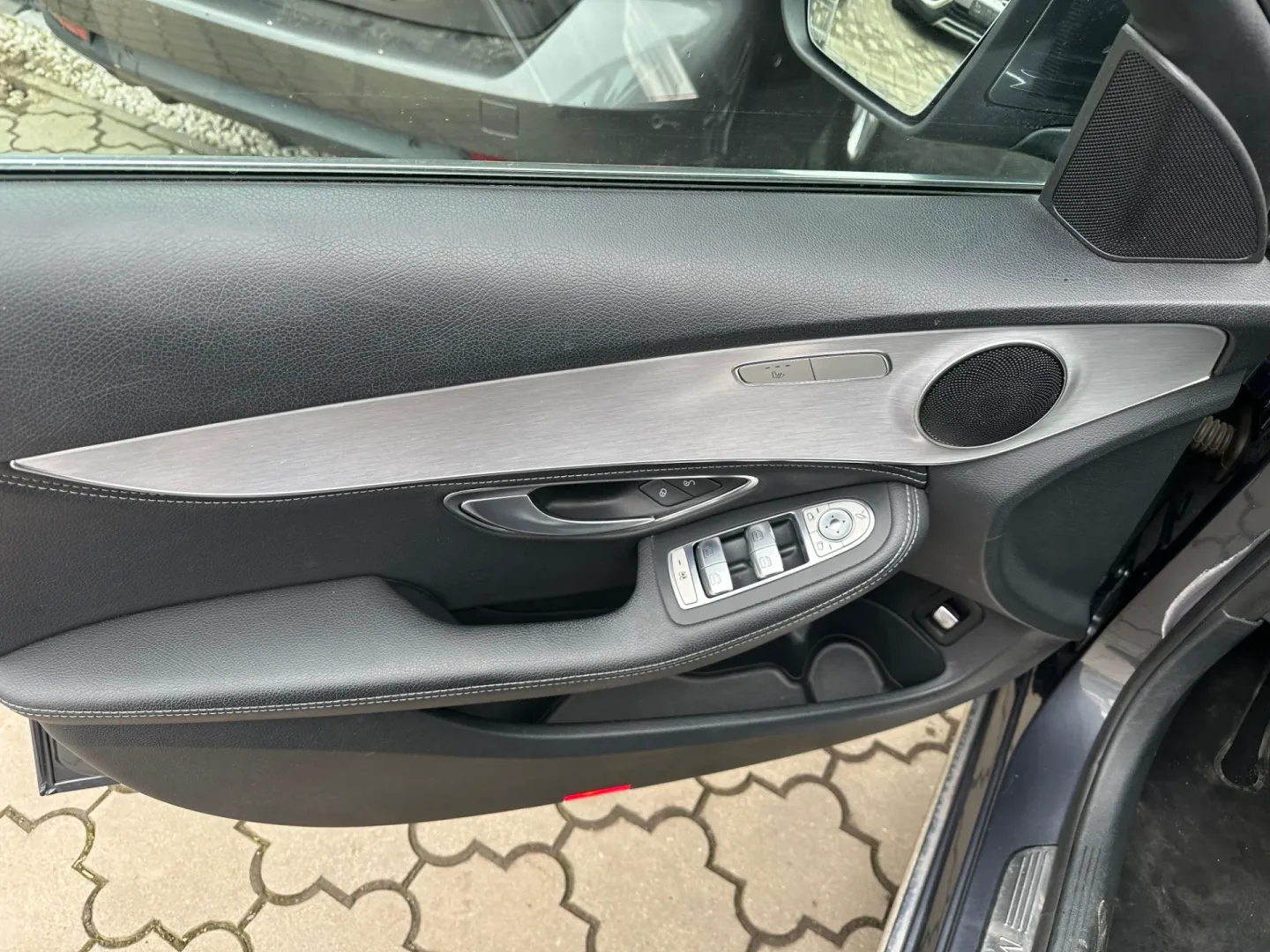 Cumpara/ Vinde online Mercedes-Benz C-Class 2014 SH, la cel mai bun pret pentru tine!