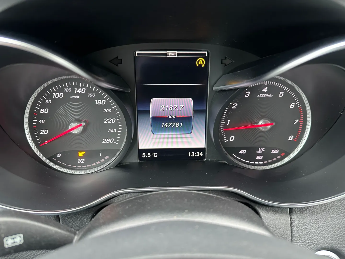 Cumpara/ Vinde online Mercedes-Benz C-Class 2014 SH, la cel mai bun pret pentru tine!
