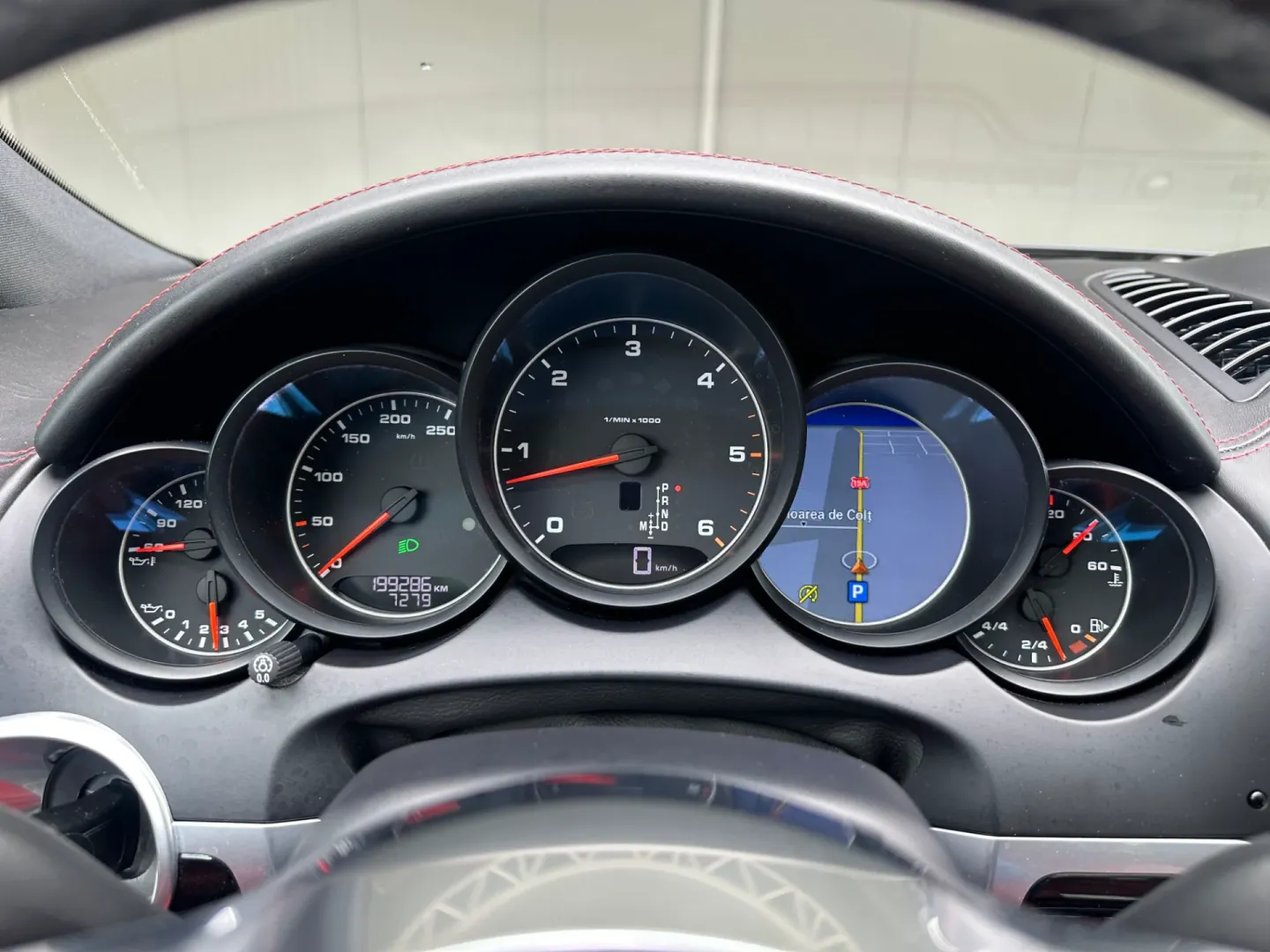 Cumpara/ Vinde online Porsche Cayenne 2017 SH, la cel mai bun pret pentru tine!