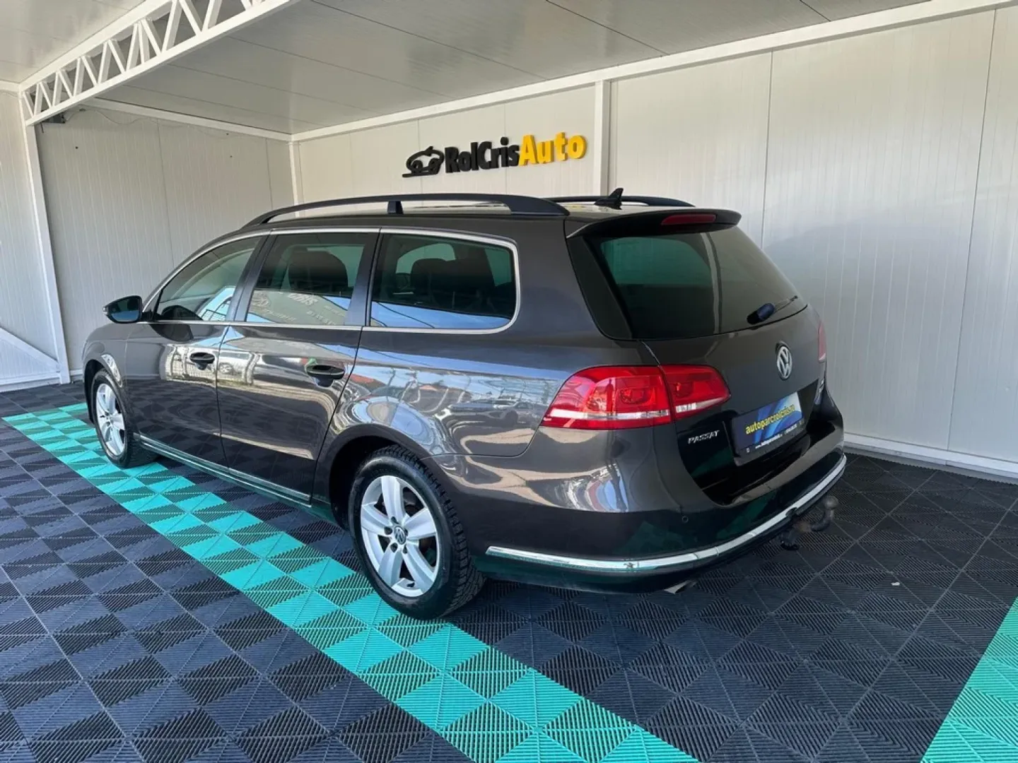Cumpara/ Vinde online Volkswagen Passat 2013 SH, la cel mai bun pret pentru tine!