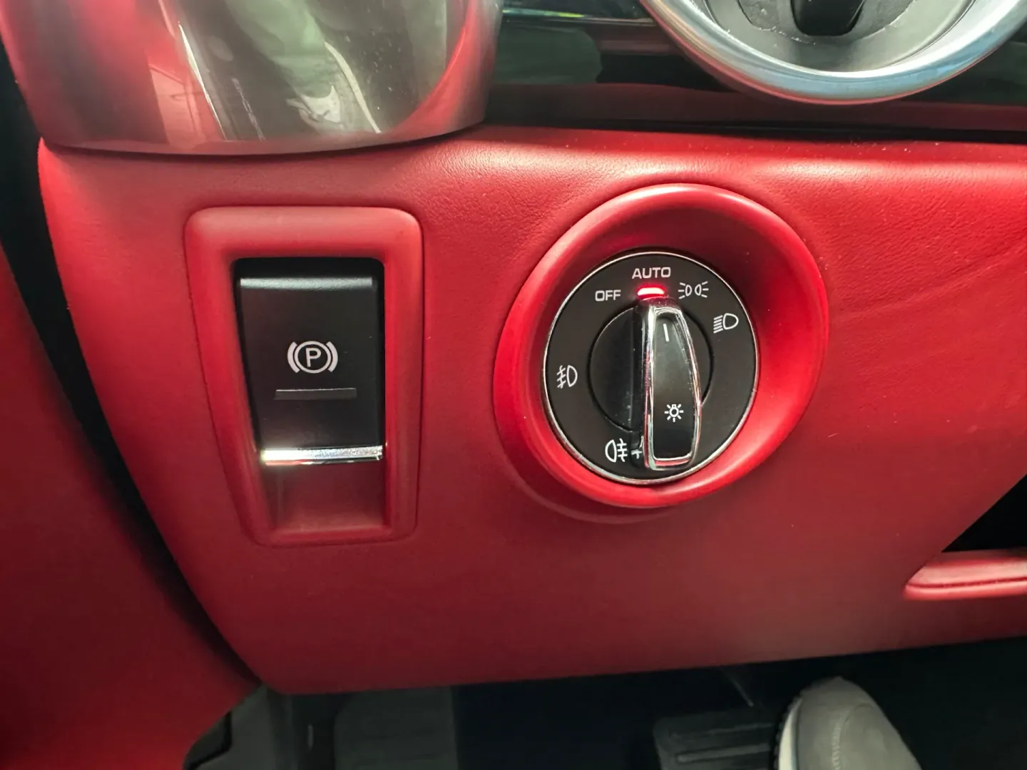 Cumpara/ Vinde online Porsche Cayenne 2017 SH, la cel mai bun pret pentru tine!