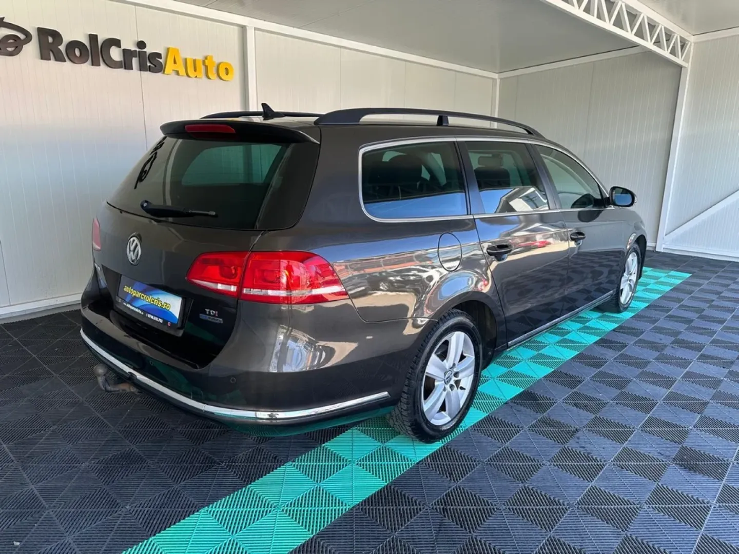 Cumpara/ Vinde online Volkswagen Passat 2013 SH, la cel mai bun pret pentru tine!