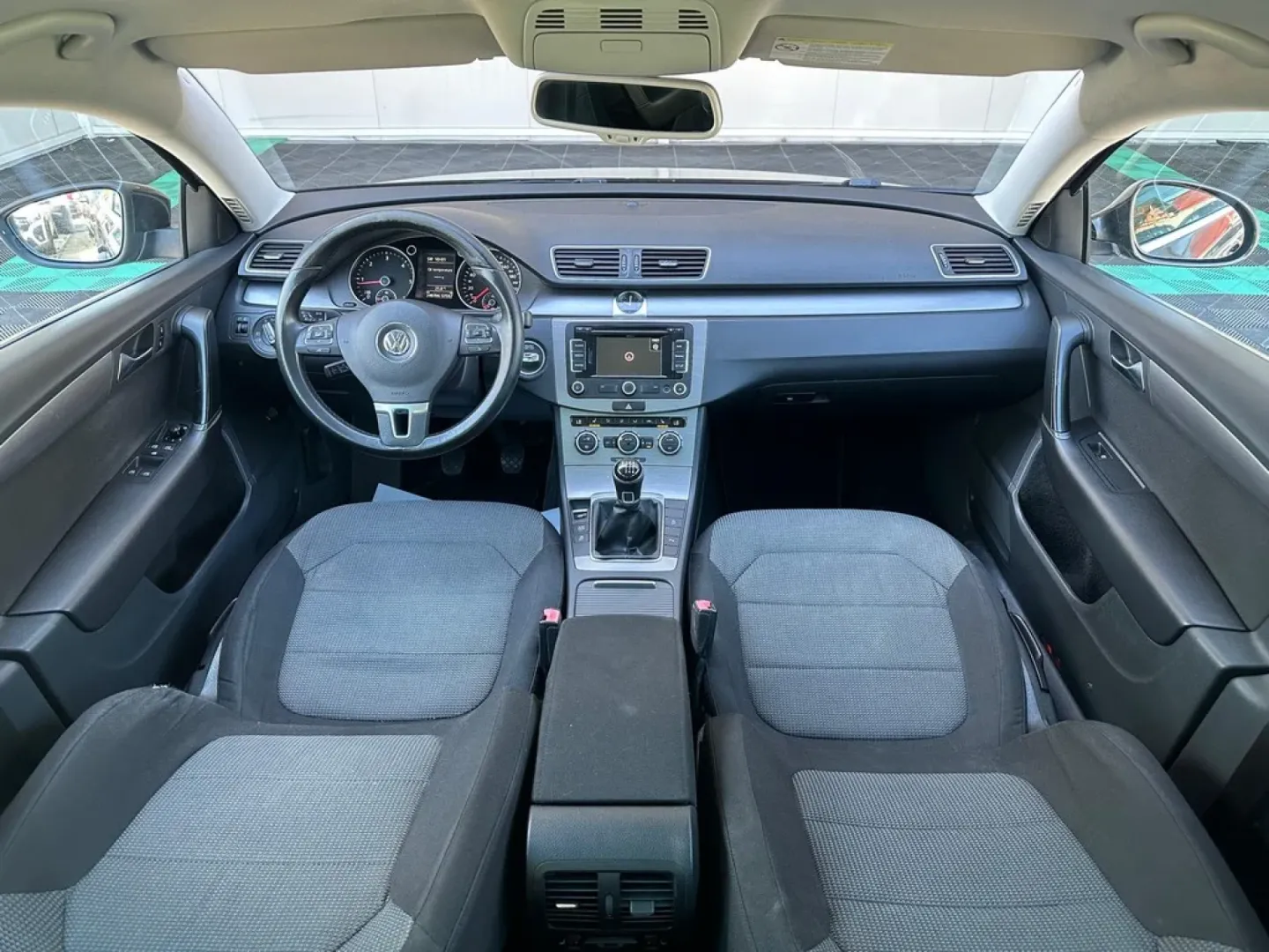 Cumpara/ Vinde online Volkswagen Passat 2013 SH, la cel mai bun pret pentru tine!