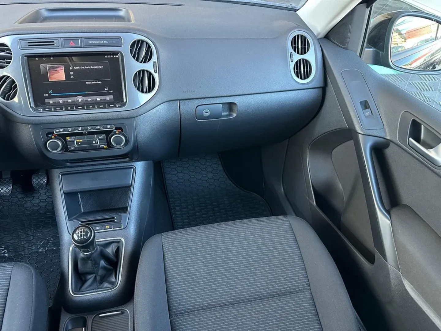 Cumpara/ Vinde online Volkswagen Tiguan 2014 SH, la cel mai bun pret pentru tine!