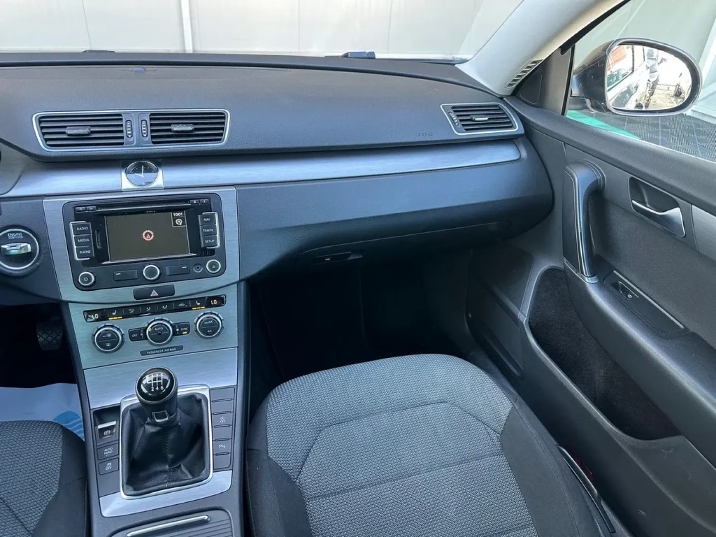 Cumpara/ Vinde online Volkswagen Passat 2013 SH, la cel mai bun pret pentru tine!