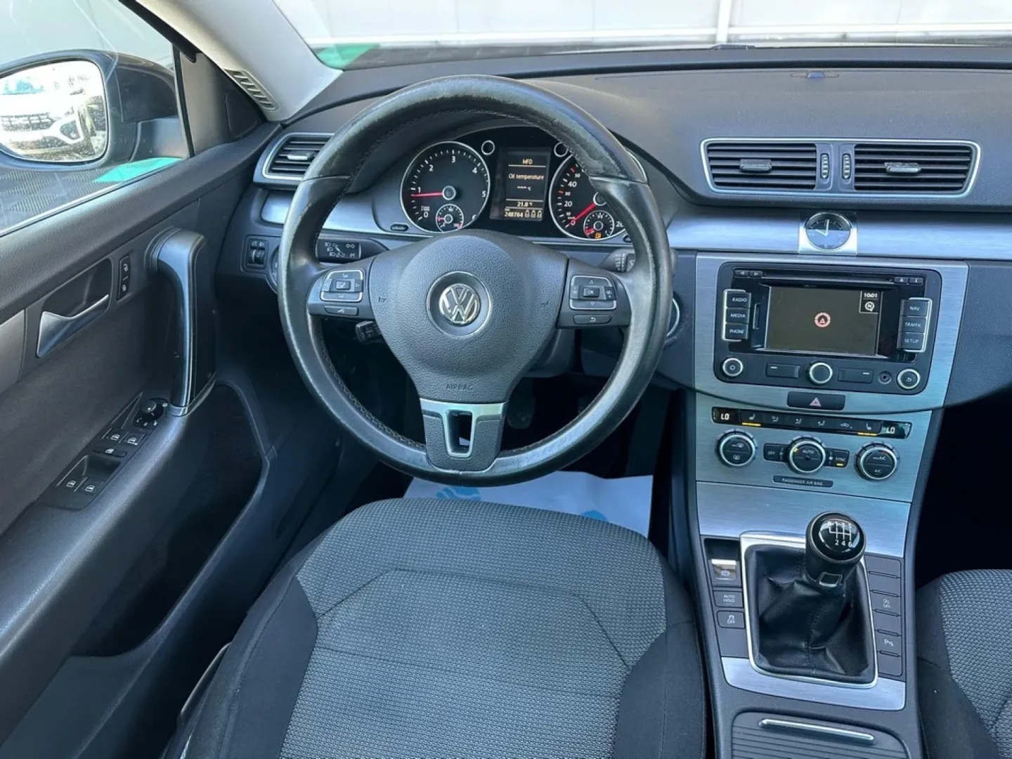 Cumpara/ Vinde online Volkswagen Passat 2013 SH, la cel mai bun pret pentru tine!