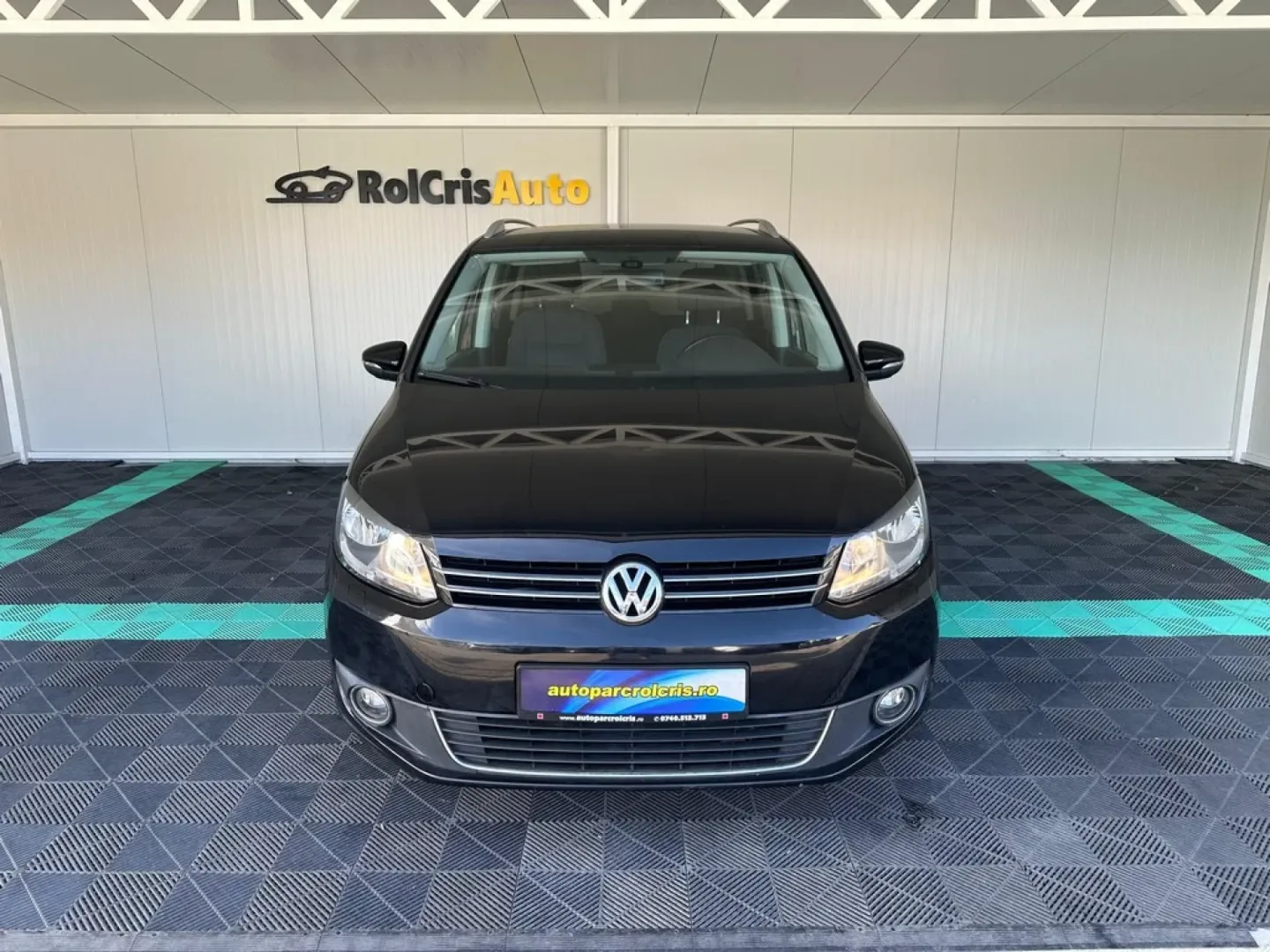 Cumpara/ Vinde online Volkswagen Touran 2014 SH, la cel mai bun pret pentru tine!