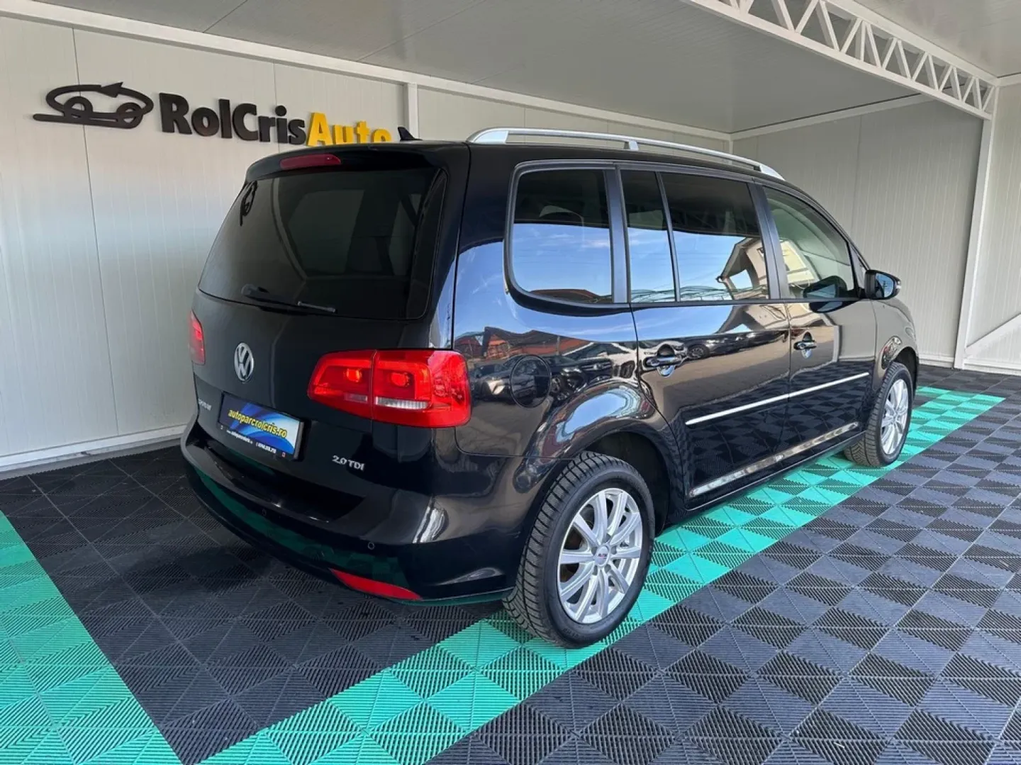 Cumpara/ Vinde online Volkswagen Touran 2014 SH, la cel mai bun pret pentru tine!