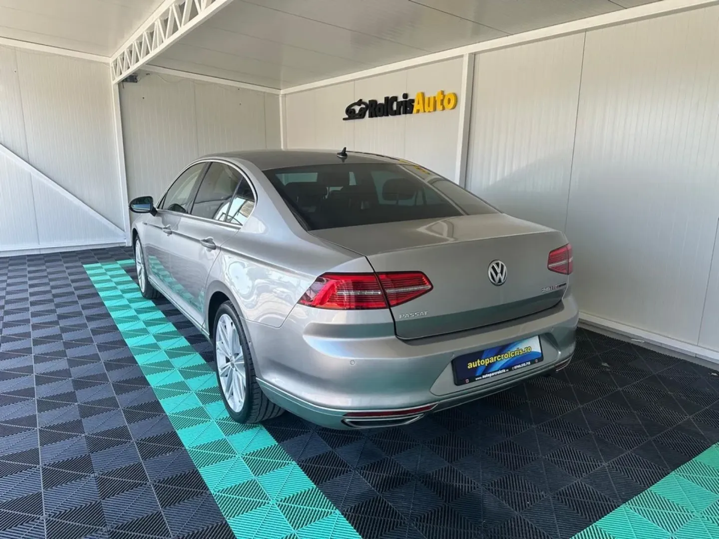 Cumpara/ Vinde online Volkswagen Passat 2016 SH, la cel mai bun pret pentru tine!
