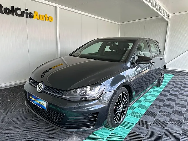 Cumpără / Vinde Volkswagen Golf 2014 SH, la cel mai bun pret pentru tine!