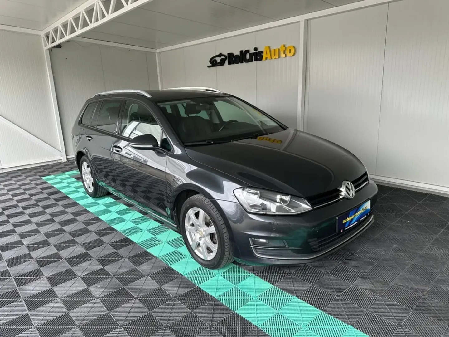 Cumpara/ Vinde online Volkswagen Golf 2017 SH, la cel mai bun pret pentru tine!