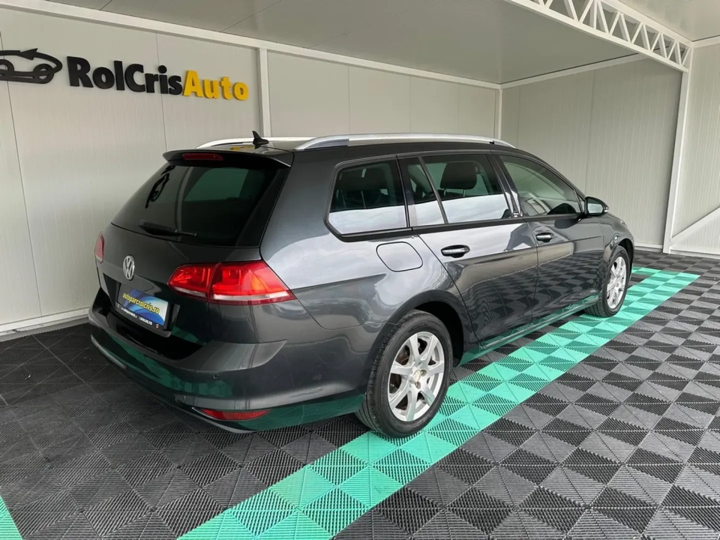 Cumpara/ Vinde online Volkswagen Golf 2017 SH, la cel mai bun pret pentru tine!