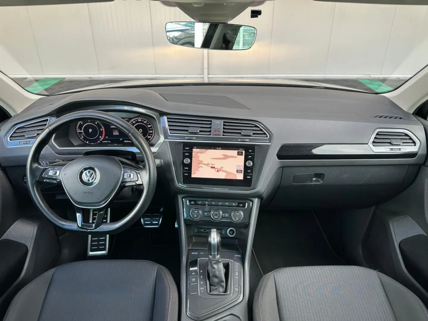 Cumpara/ Vinde online Volkswagen Tiguan 2018 SH, la cel mai bun pret pentru tine!
