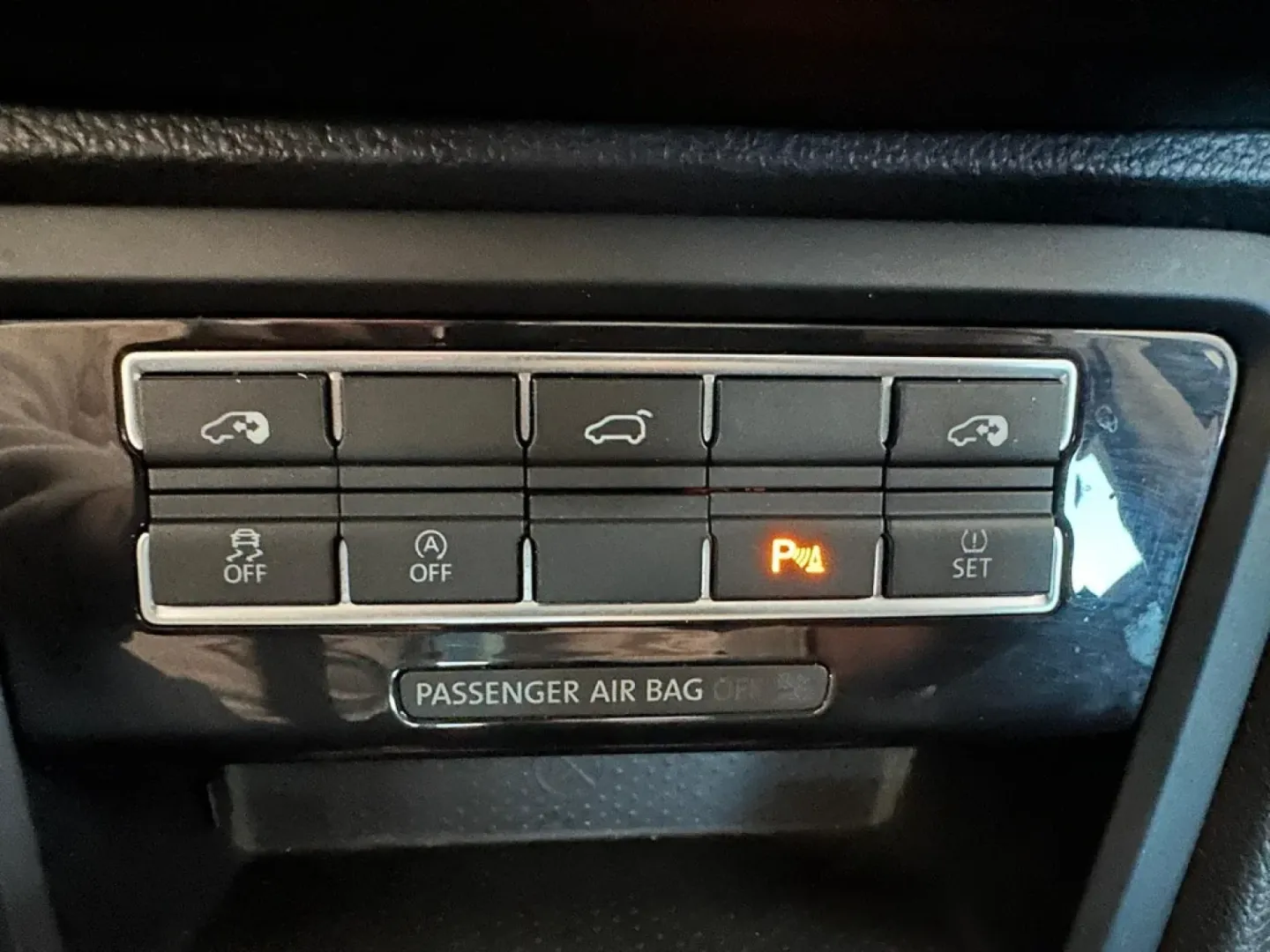 Cumpara/ Vinde online Volkswagen Sharan 2020 SH, la cel mai bun pret pentru tine!