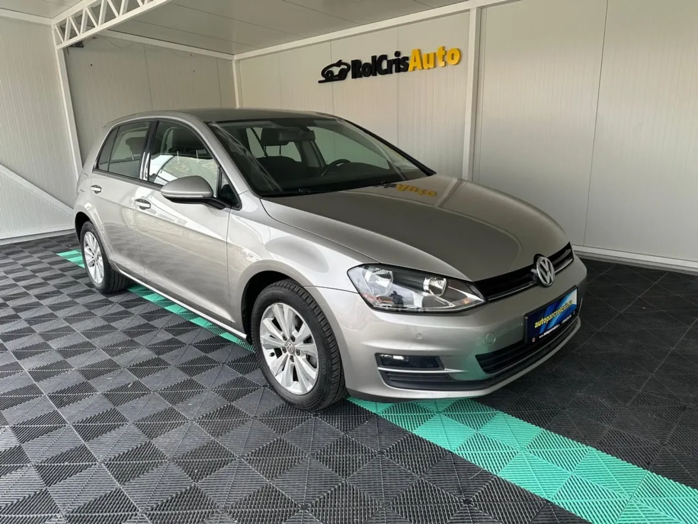 Cumpara/ Vinde online Volkswagen Golf 2014 SH, la cel mai bun pret pentru tine!