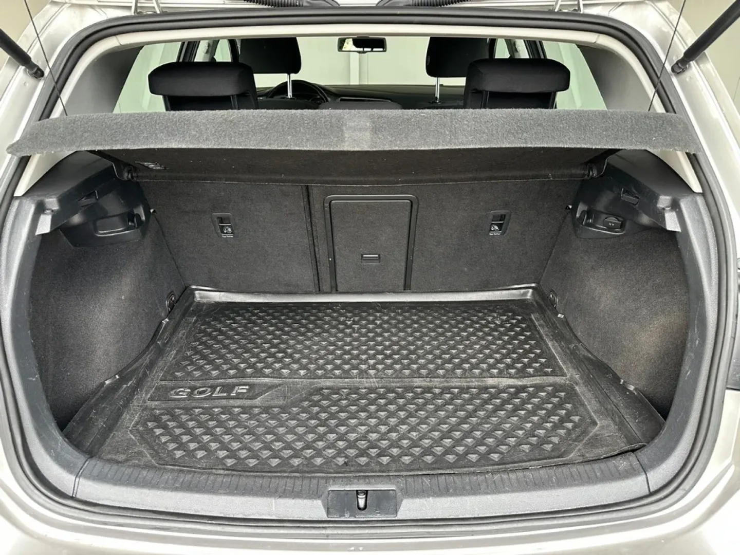 Cumpara/ Vinde online Volkswagen Golf 2014 SH, la cel mai bun pret pentru tine!