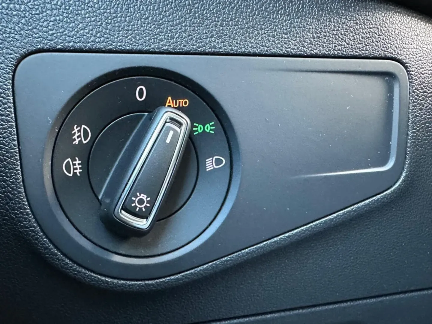 Cumpara/ Vinde online Volkswagen Tiguan 2018 SH, la cel mai bun pret pentru tine!