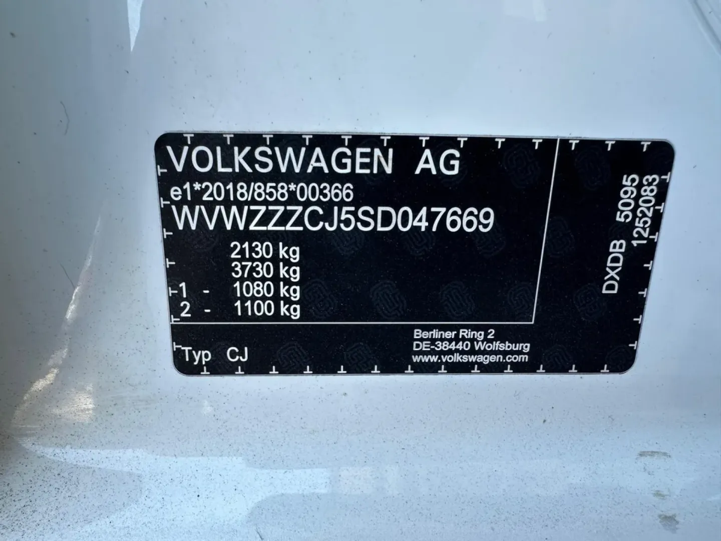 Cumpara/ Vinde online Volkswagen Passat 2025 SH, la cel mai bun pret pentru tine!