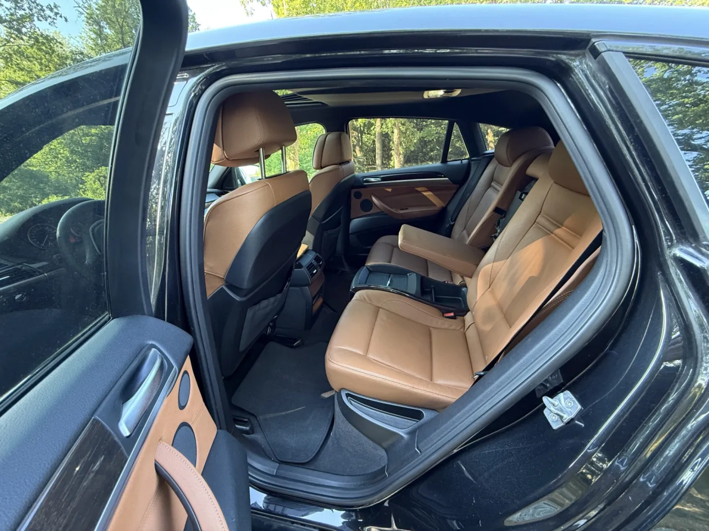 Cumpara/ Vinde online BMW X6 2011 SH, la cel mai bun pret pentru tine!